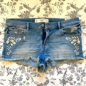 Abercrombie & Fitch Shorts